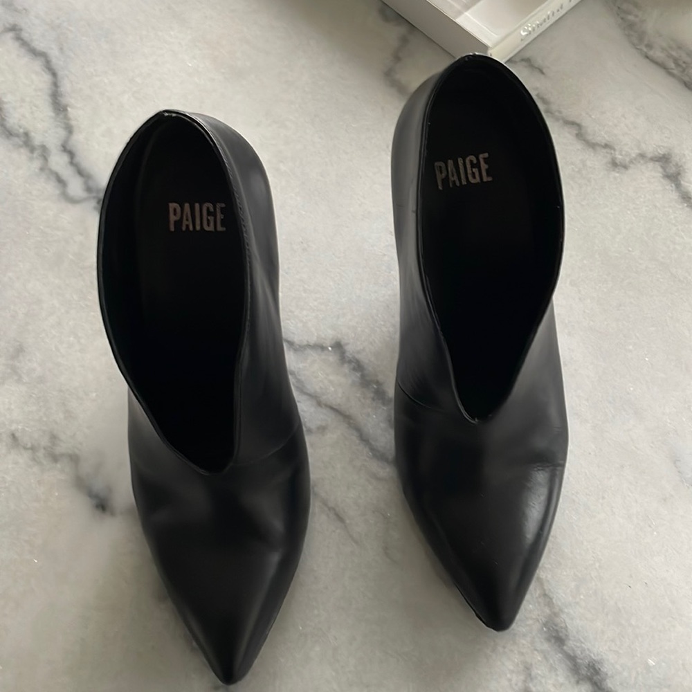 COPY - Paige booties size 8 black excellent condition